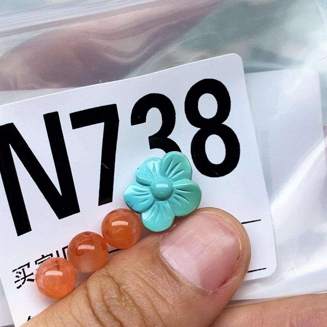 南红玛瑙配饰未镶嵌陈*