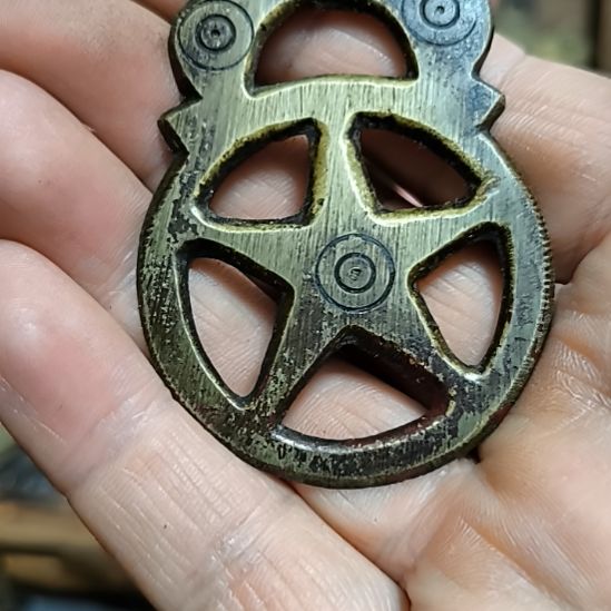 汇***材硅胶拉手一个，包浆自然