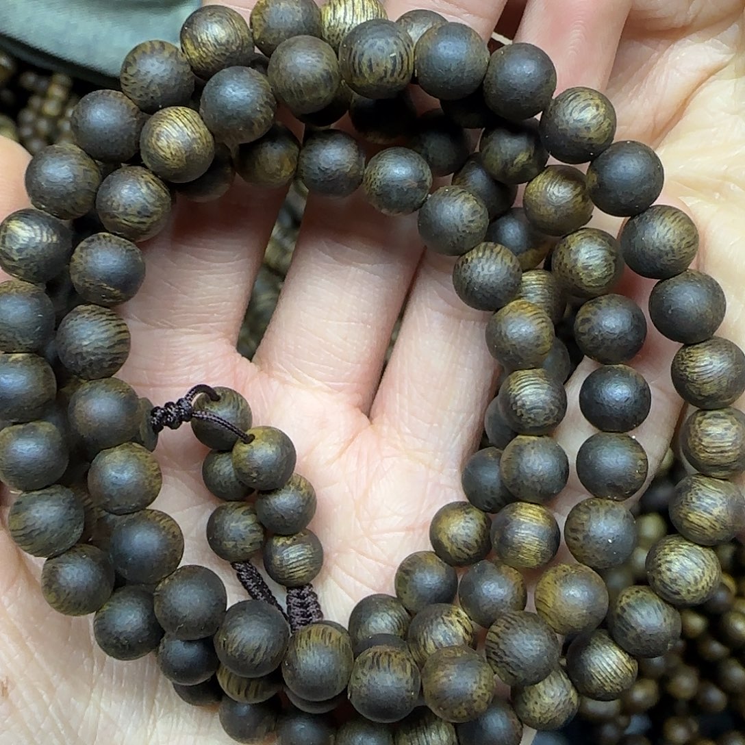 手串沉香+沉水浮0.7圆珠多圈23克加