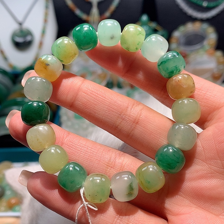 石英质玉未镶嵌手链