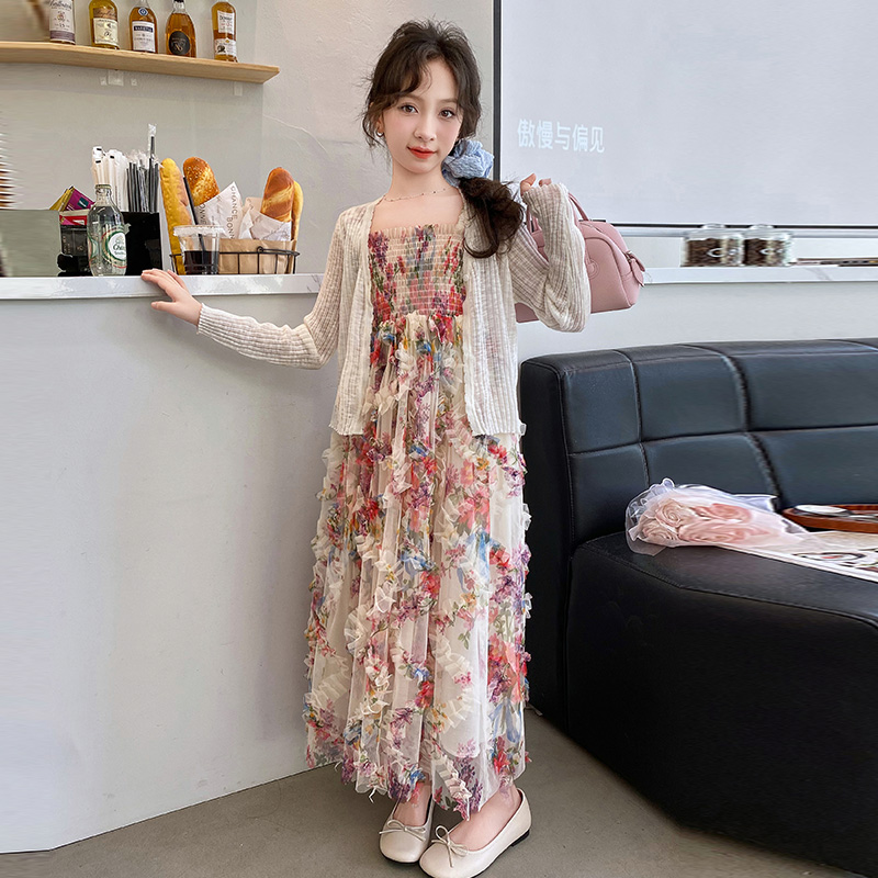 女童吊带裙外搭小开衫2025新款女大童洋气时髦夏季碎花吊带裙套装