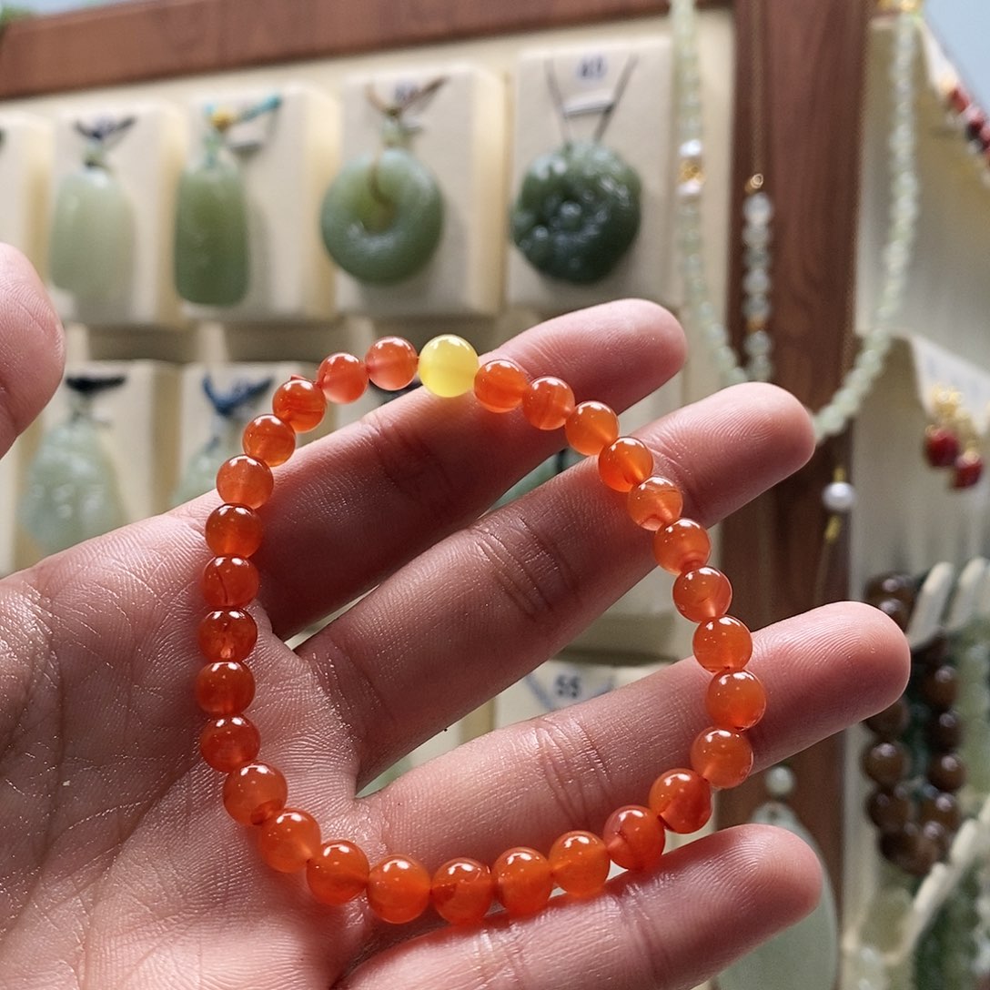 南红玛瑙手串未镶嵌用****4