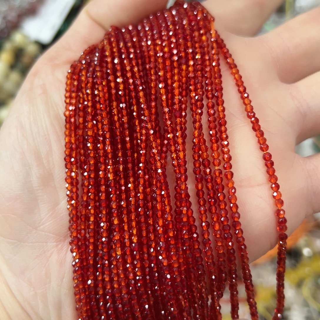 玛瑙/玉髓未镶嵌珠宝半成品，卡2橙石榴石2条