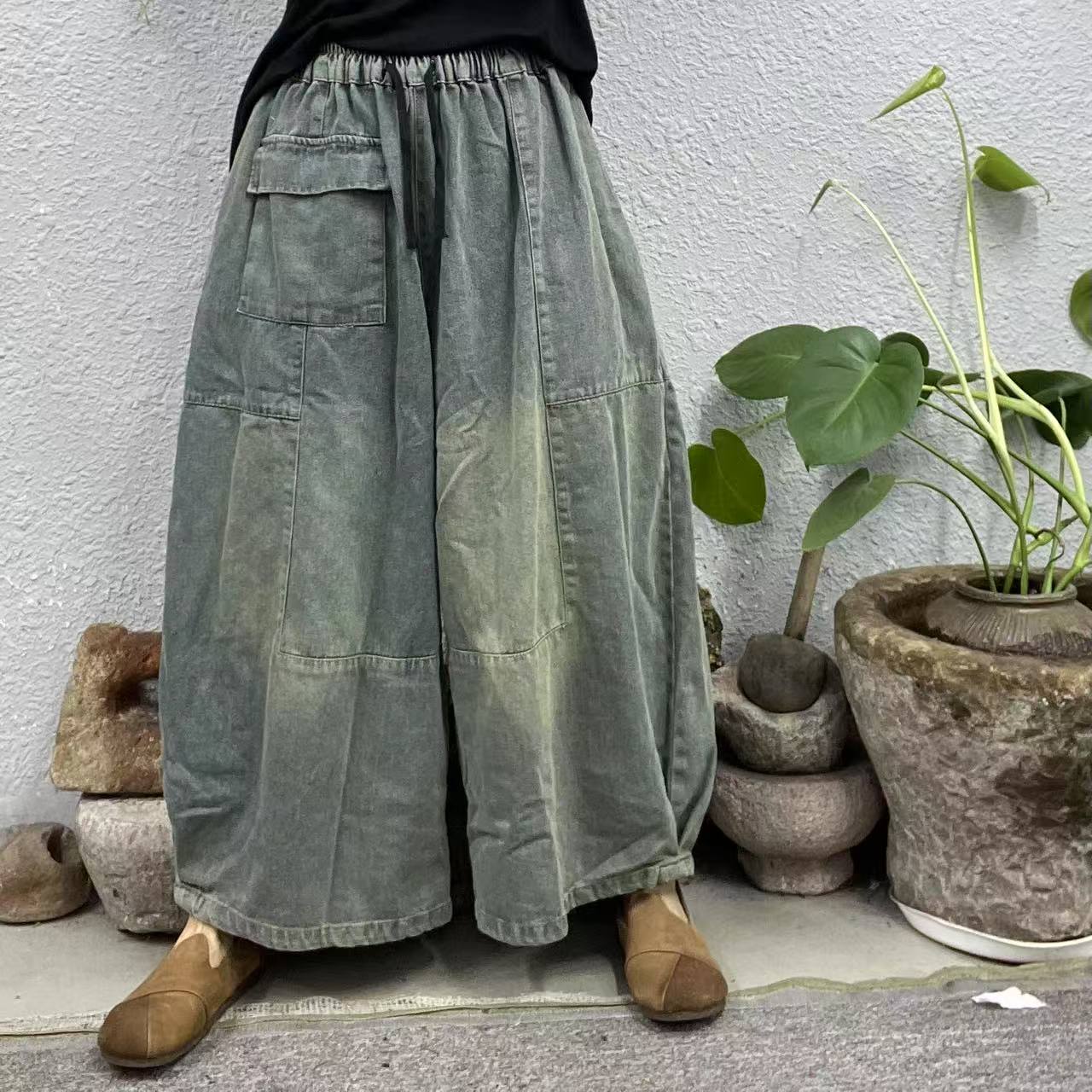 262007秋款浅蓝右腿拼口袋阔腿炒色牛仔裤（长89臀围152脚口66