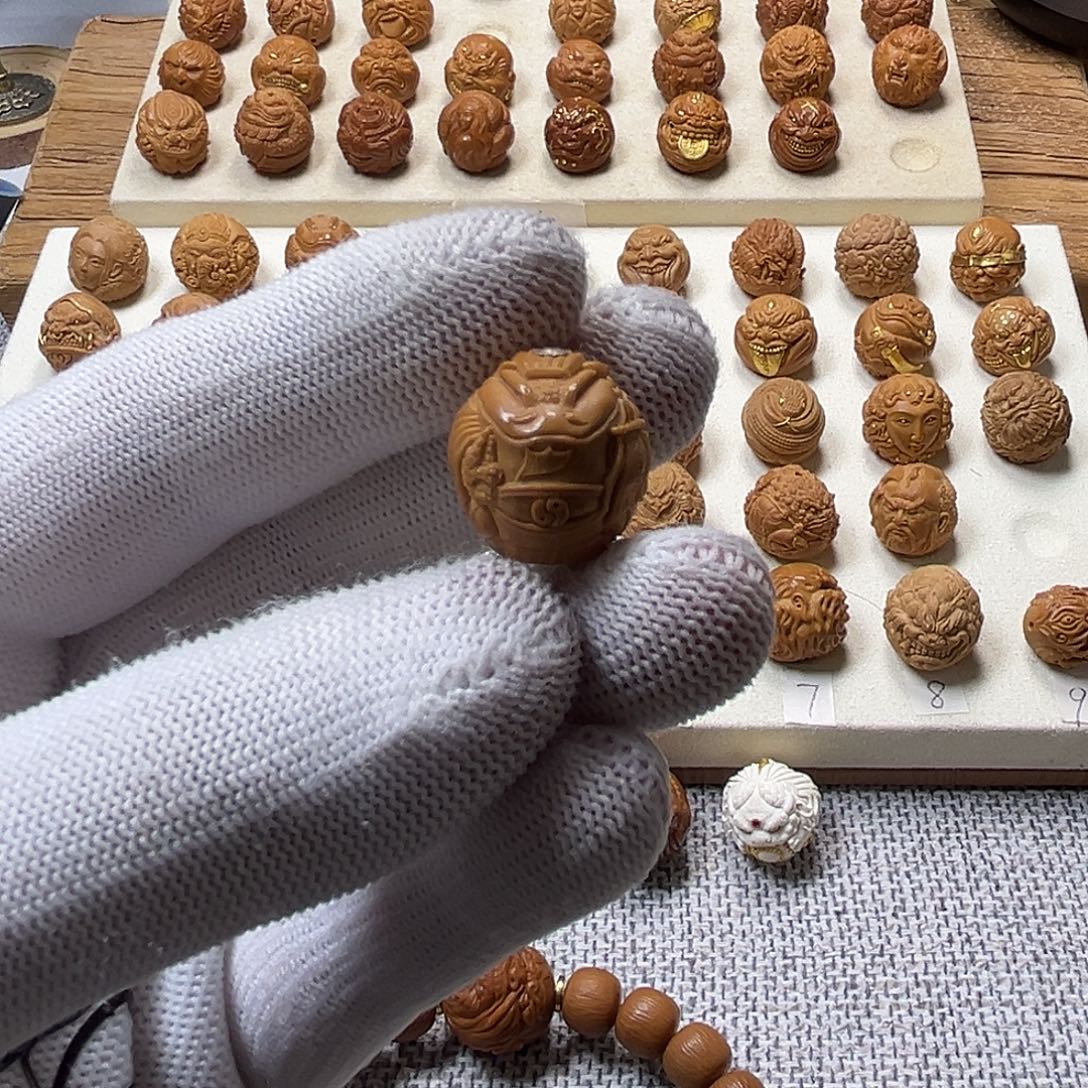 猴头核桃吊坠猴头核桃雕刻