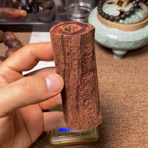 木94克降真香紫黄油手把件