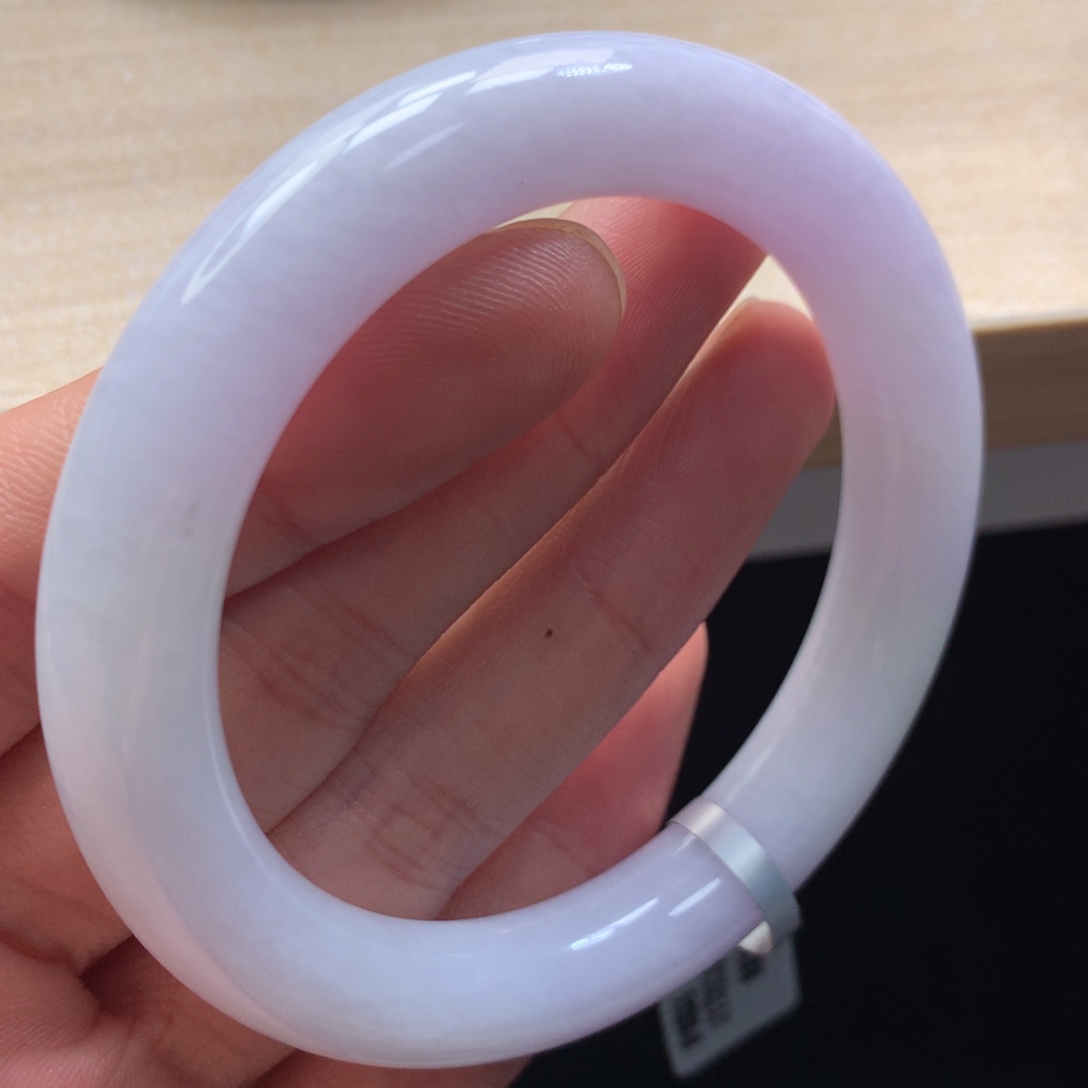 未镶嵌手镯翡翠手镯