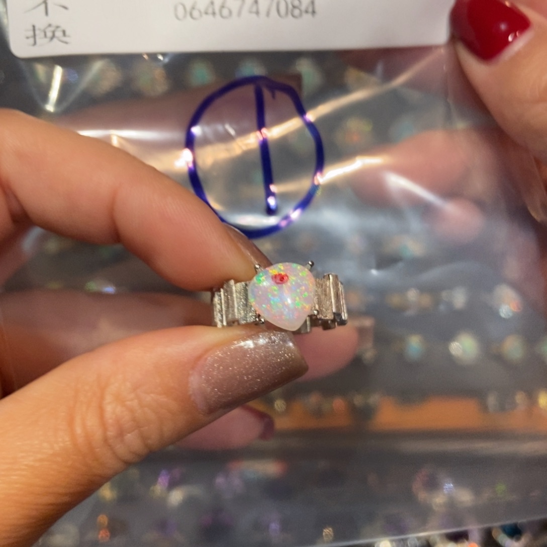 欧泊戒指欧泊未镶嵌椰****计