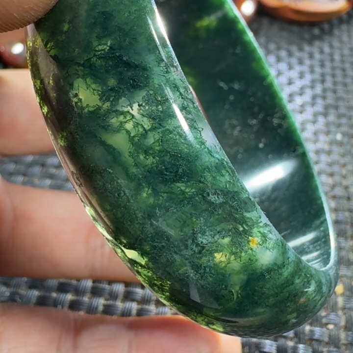 格***式玛瑙/玉髓未镶嵌颈饰