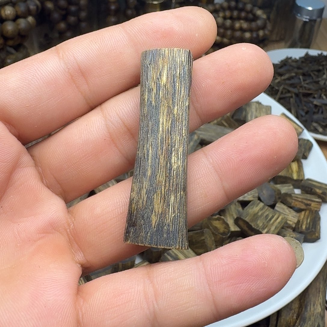 沉香沉香碎屑原材料牌子3.3g