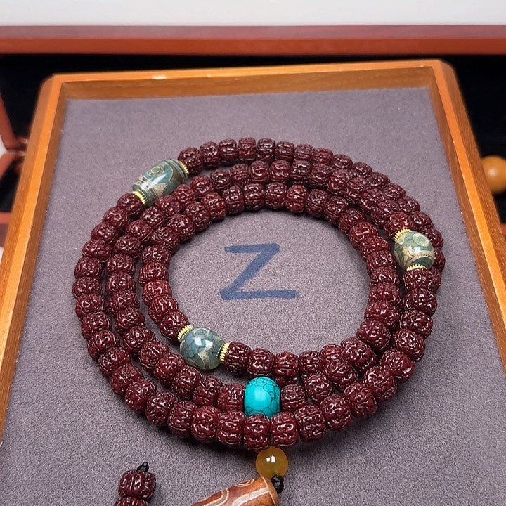 金刚菩提吊坠金刚菩提吊坠