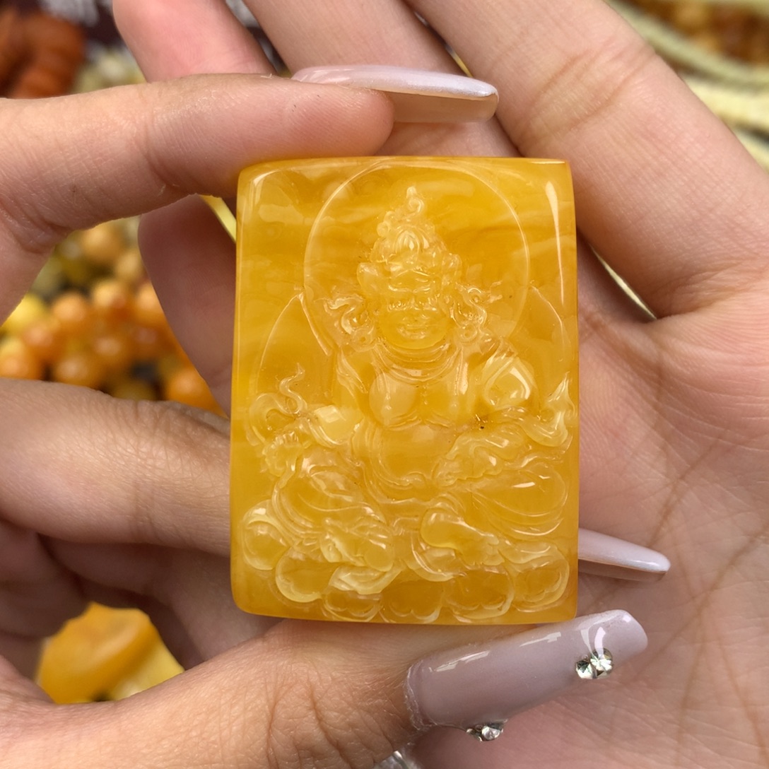 爱***地琥珀未镶嵌珠宝奇石