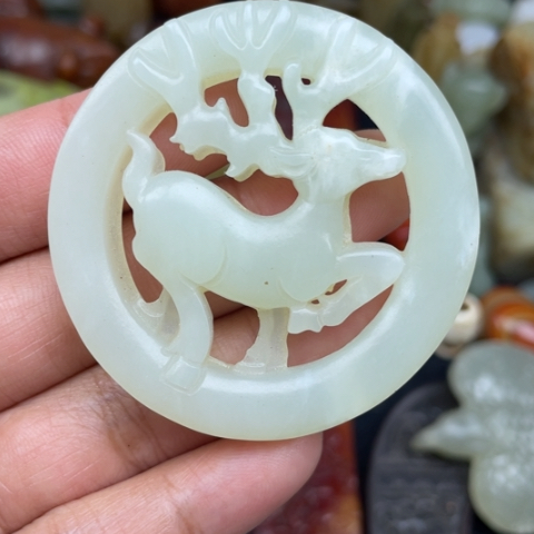 蛇纹石玉未镶嵌颈饰18