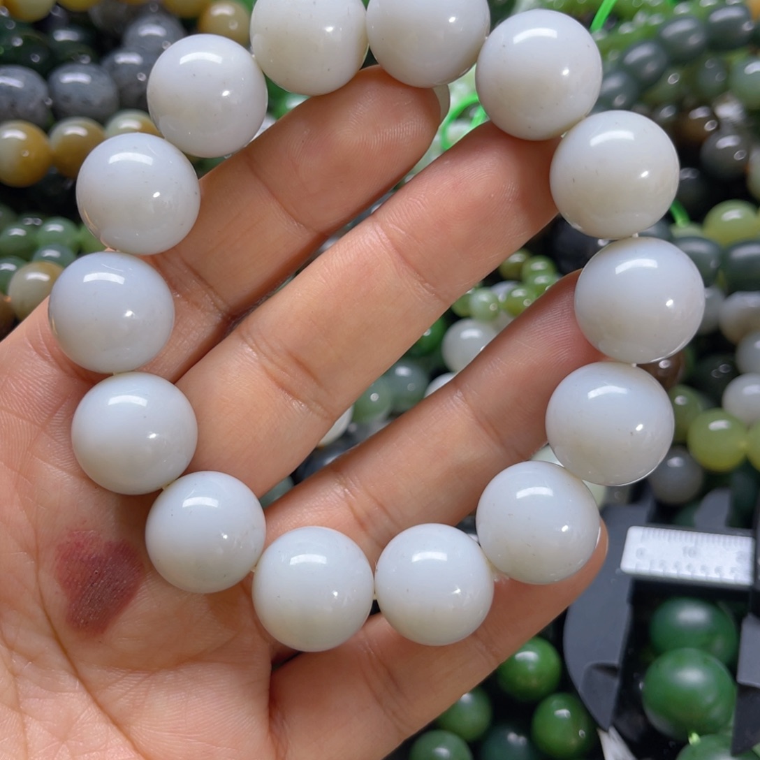 未镶嵌手链和田玉