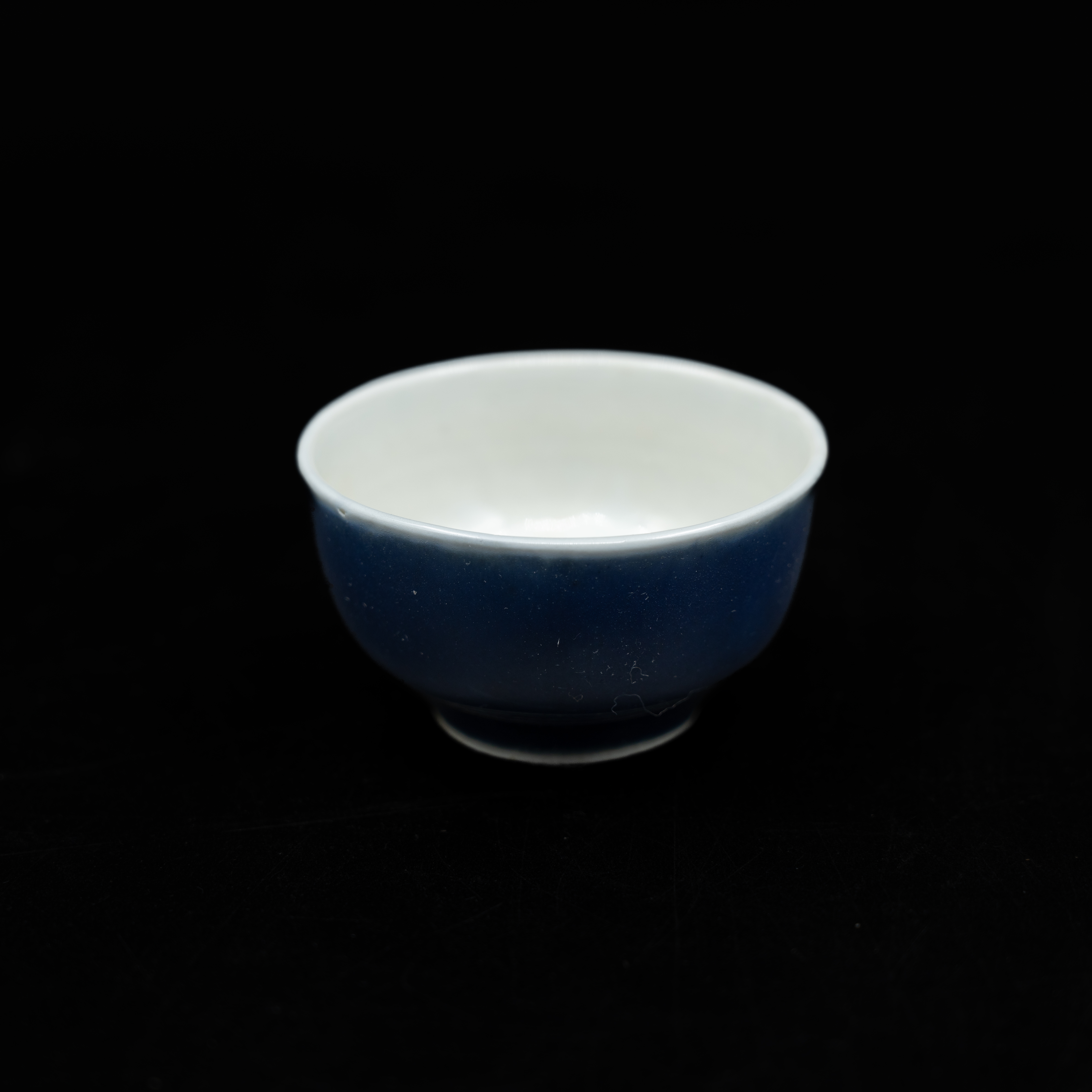 蓝釉茶圆--------266