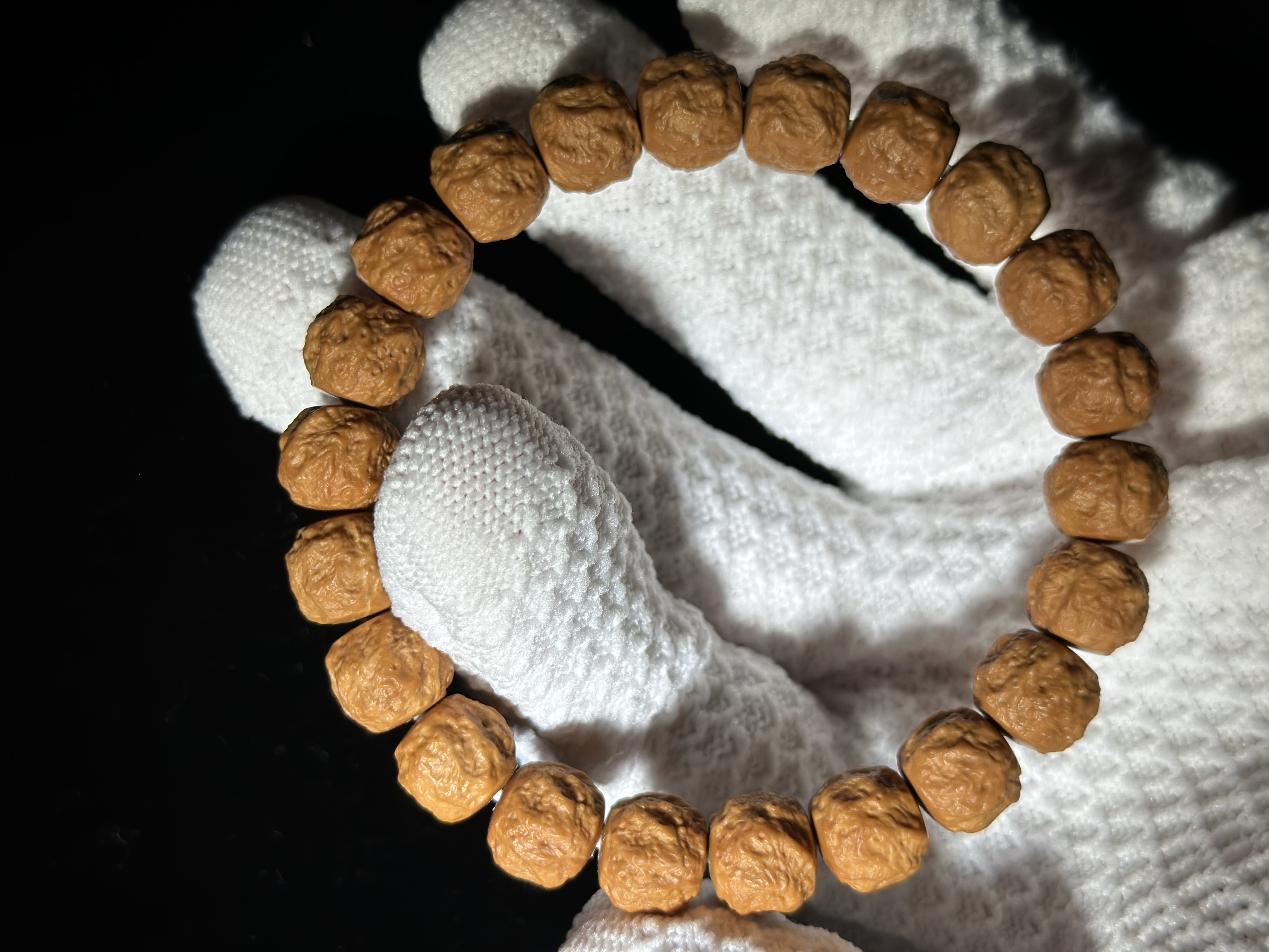 【龙蛇之变】全品无暇大尺寸猴头核桃雕刻河南原产地原色手串手持