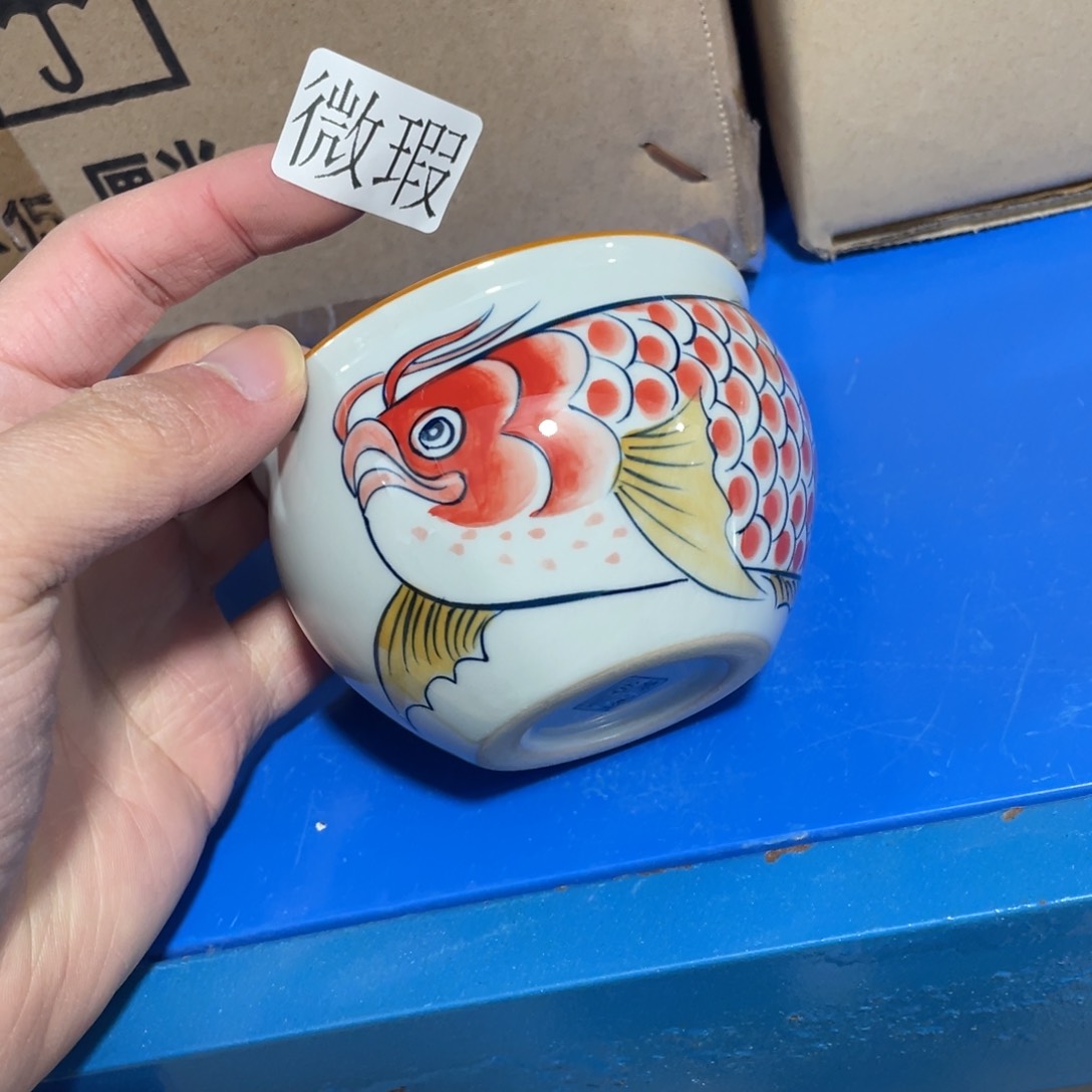 釉下手绘茶具微瑕