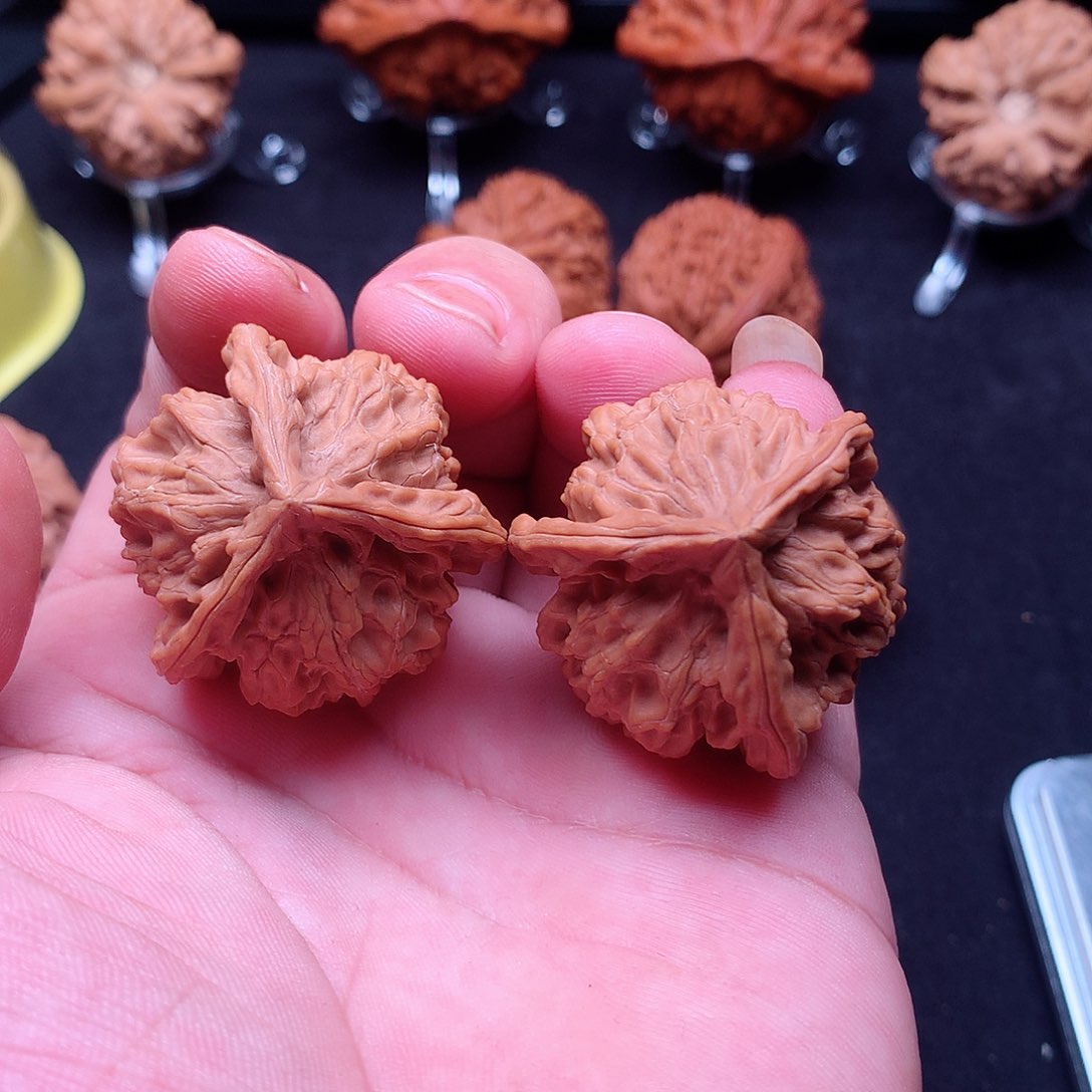 把件文玩核桃37盘山三棱