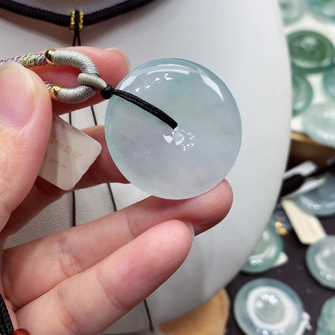 颈饰未镶嵌翡翠编号28，30/5.6