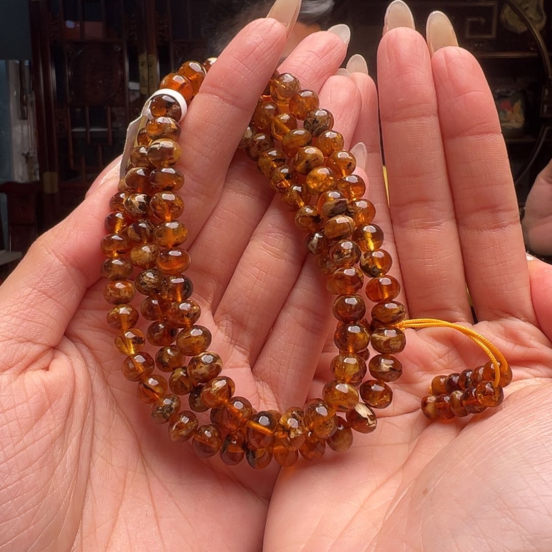 琥珀裸石未镶嵌抚顺琥珀20497-4。7mm