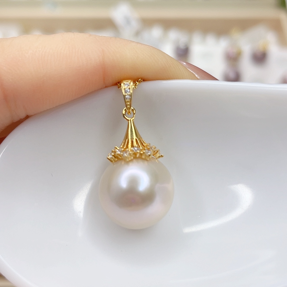 淡水珍珠银S925镶嵌吊坠(赠链)