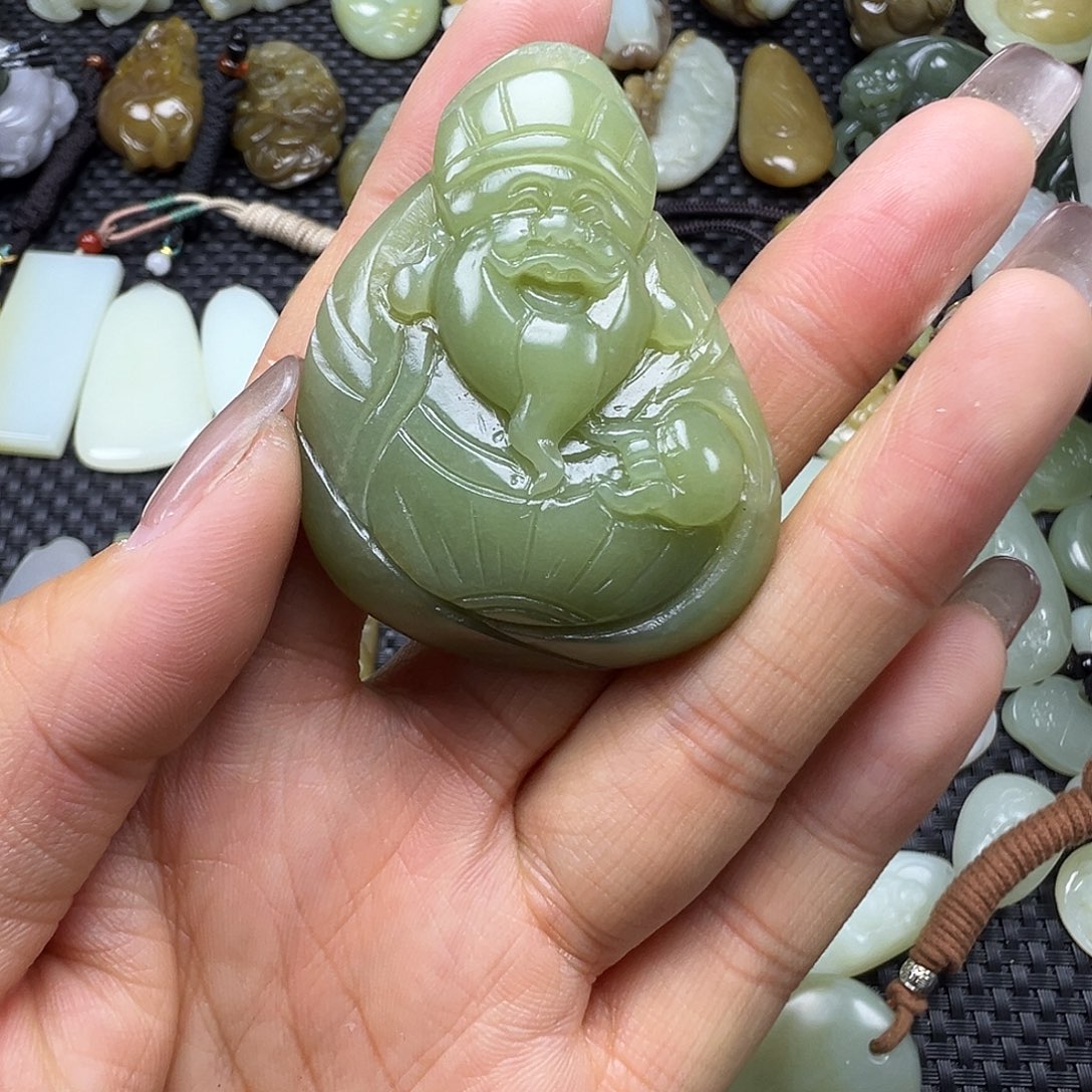 和田玉未镶嵌吊坠(不含链)卡51.4