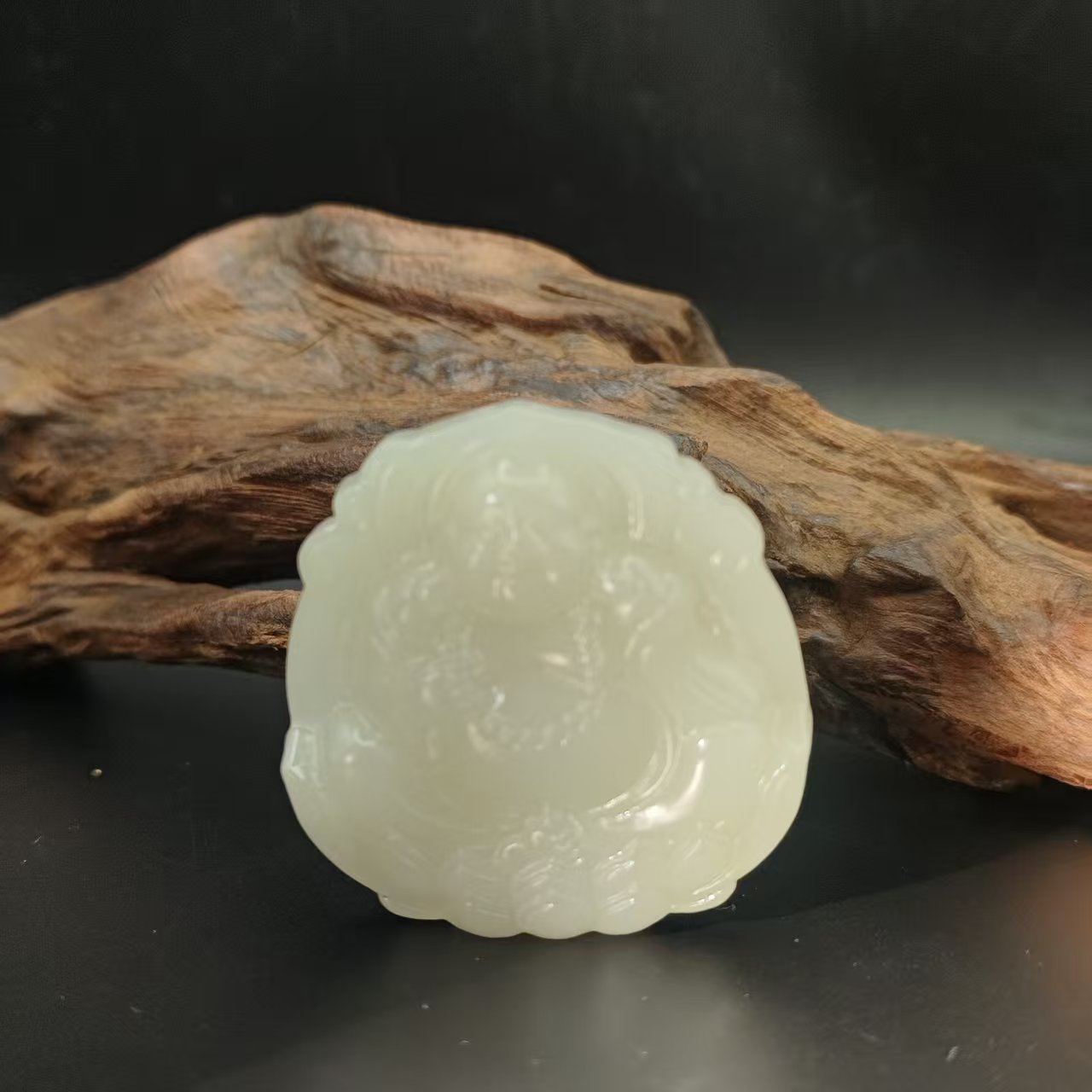 Q和田玉佛公吊坠0948