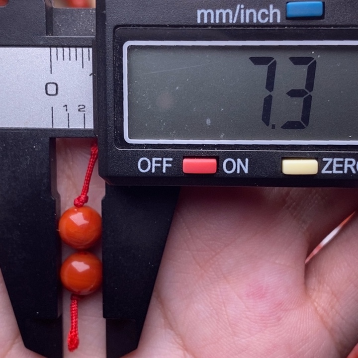 南红玛瑙配饰未镶嵌微微瑕不明显