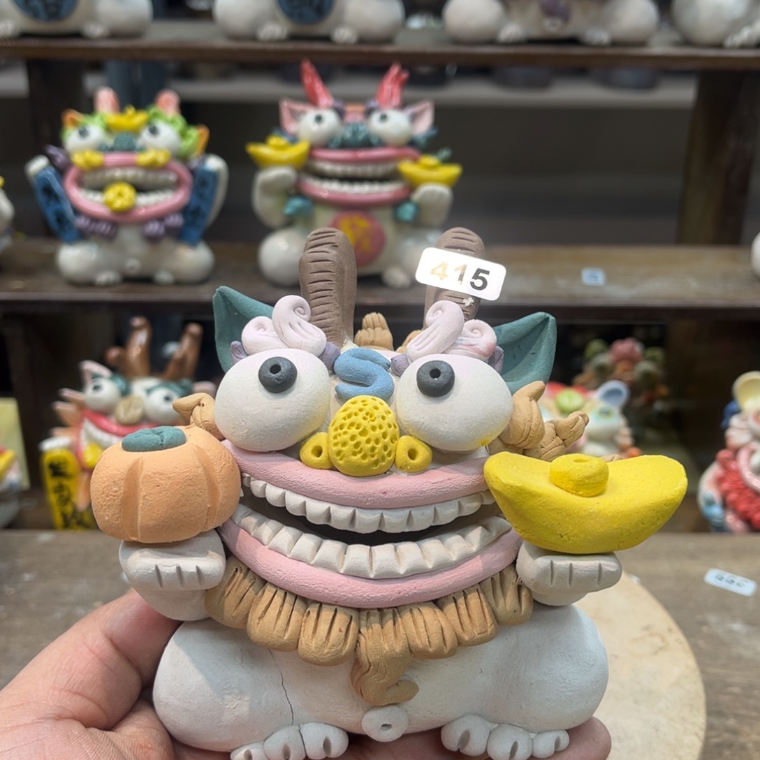 陶瓷纯手工抽象陶瓷摆件415