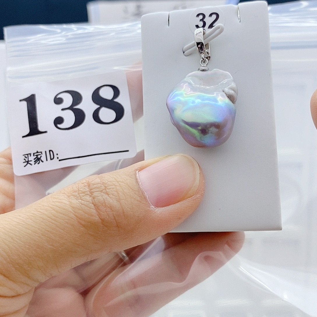 颈饰钛钢淡水珍珠