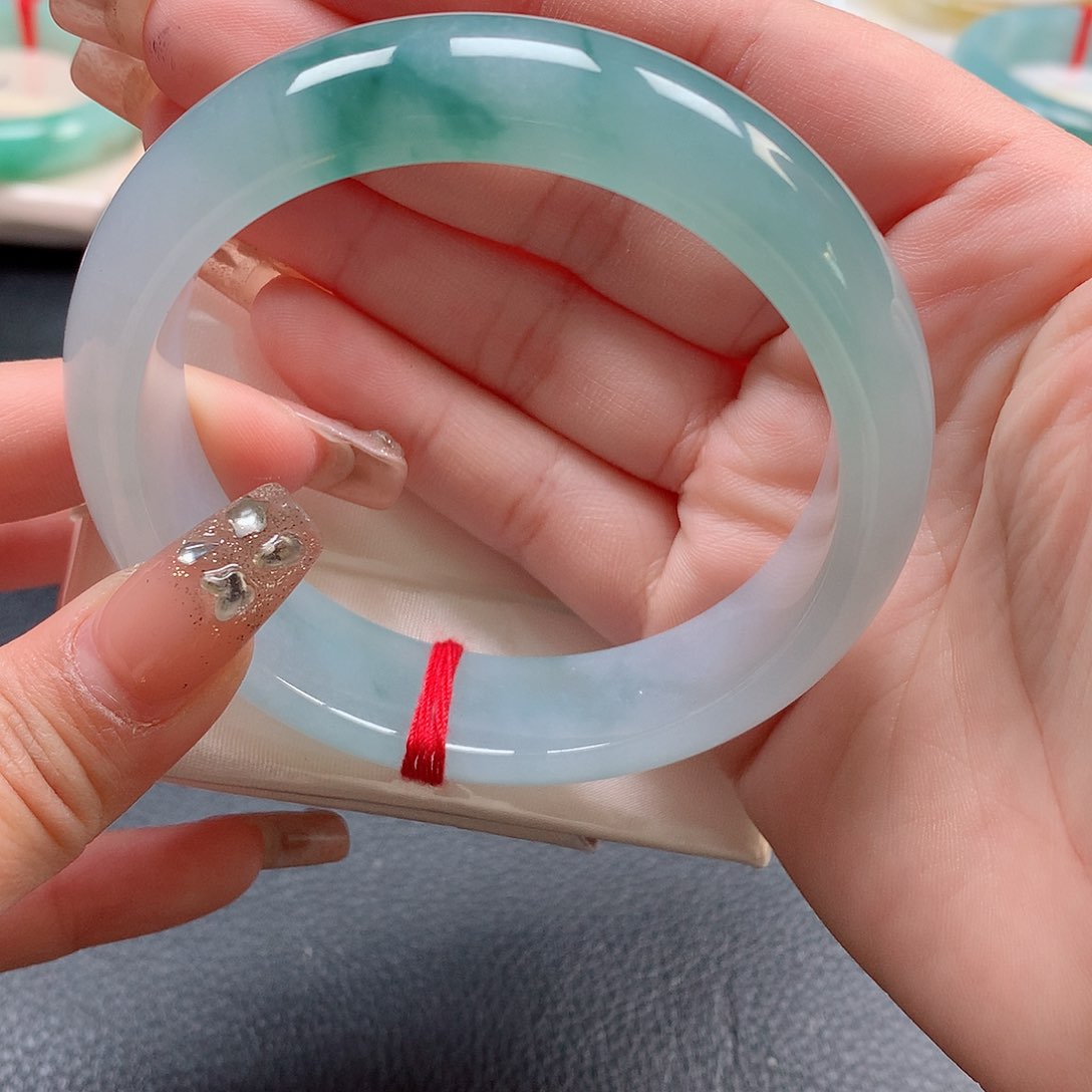 翡翠手镯未镶嵌7号