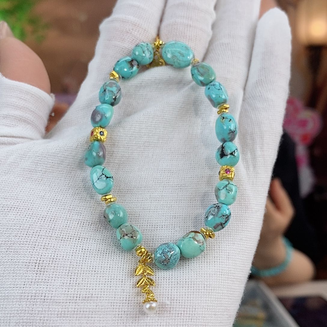 绿松石珠宝奇石18K金镶嵌