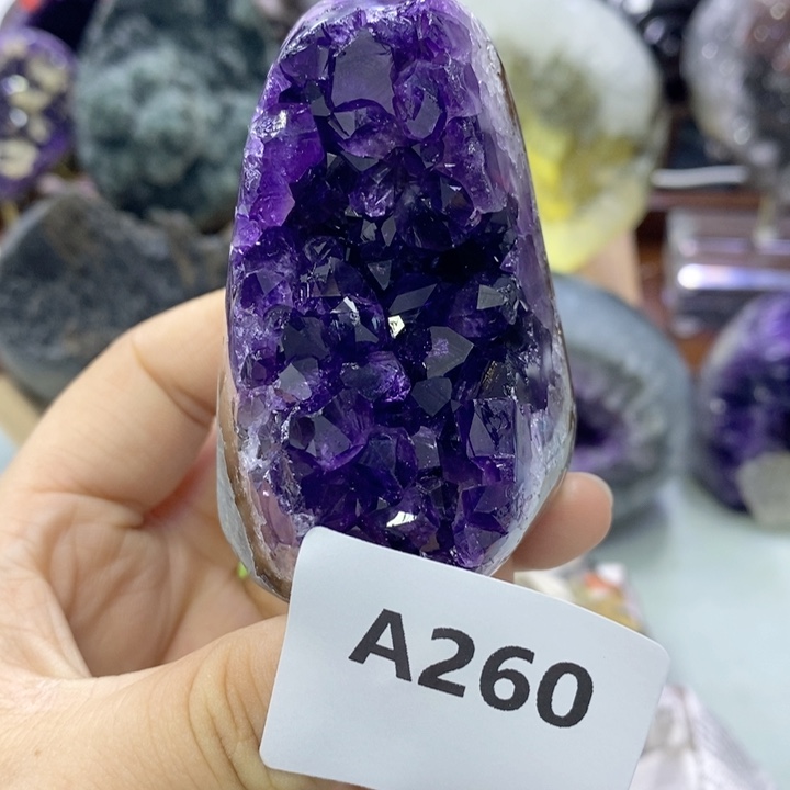 大型摆件（非配饰）紫晶未镶嵌