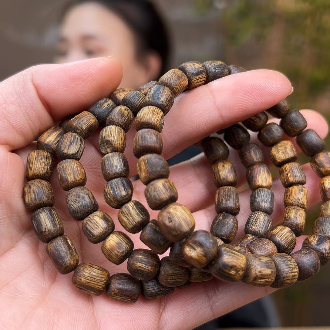 手串沉香海南老白奇金丝蜜结红油玉化沉水树心油多样性发其一