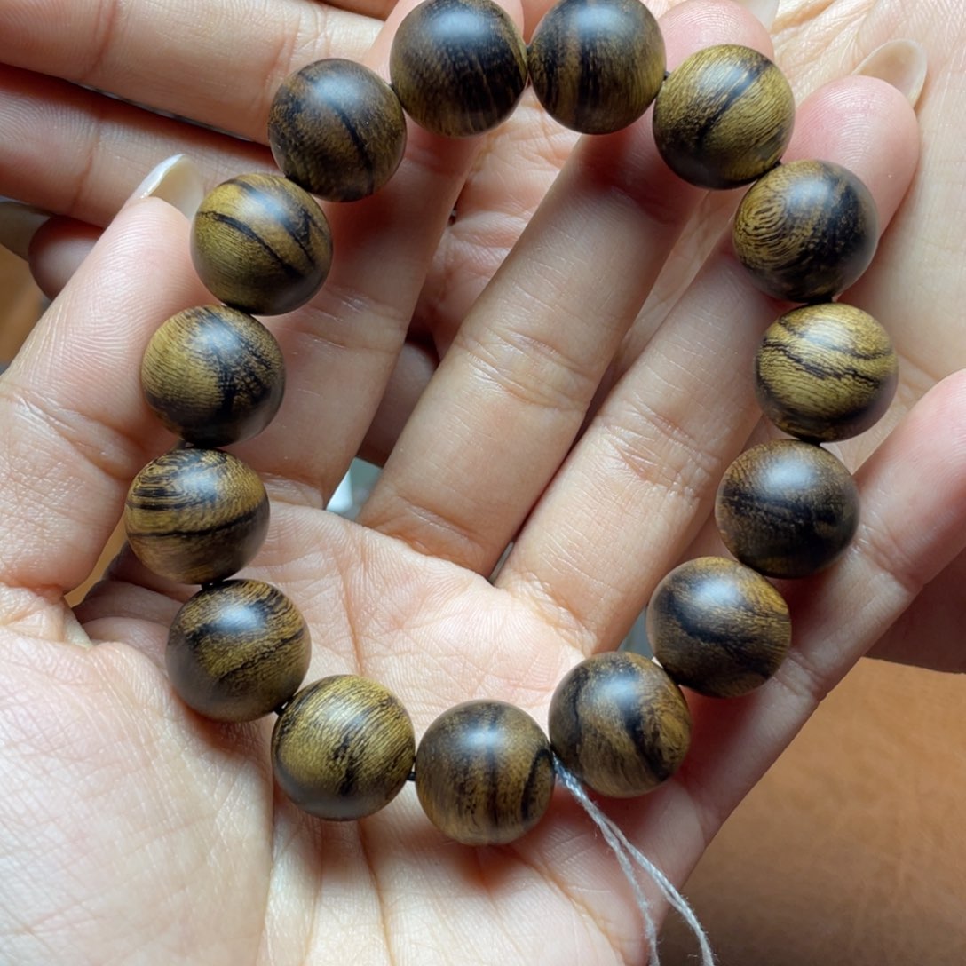 沉香手串M**u越南芽庄白奇楠1.4虎皮留疤圆珠沉水级