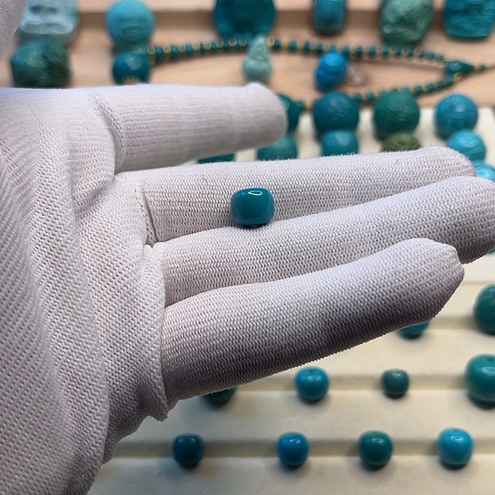 绿松石绿松石未镶嵌