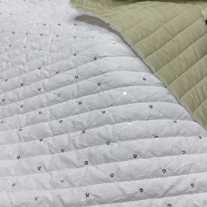 无纺布1.1米夹棉面料