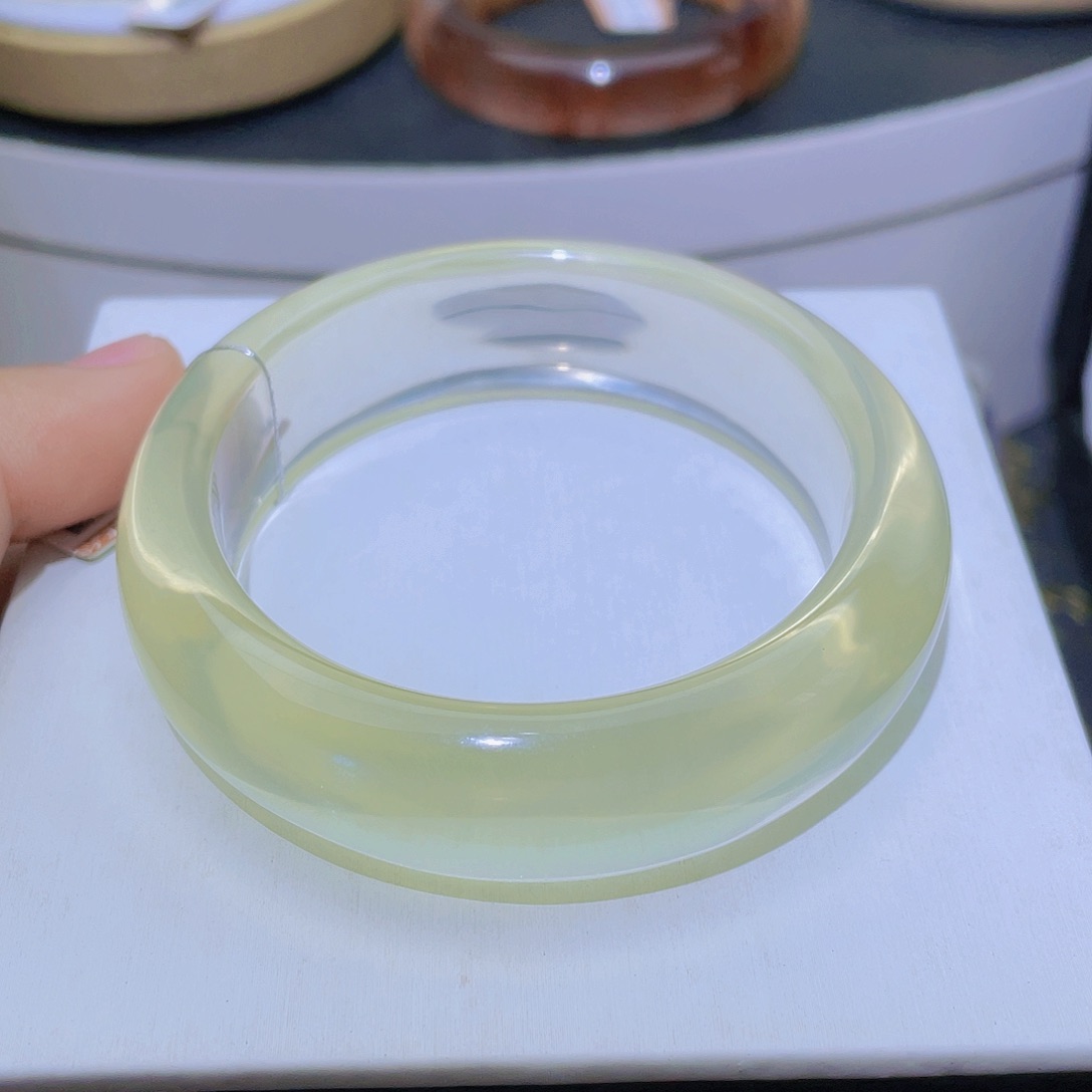 水晶手镯未镶嵌天然黄水晶手镯57.1圈口