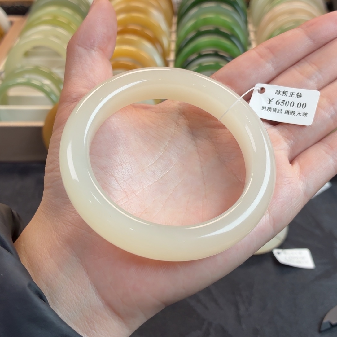 和田玉未镶嵌手镯-推荐！衬肤温柔冰藕粉！底子好色好8