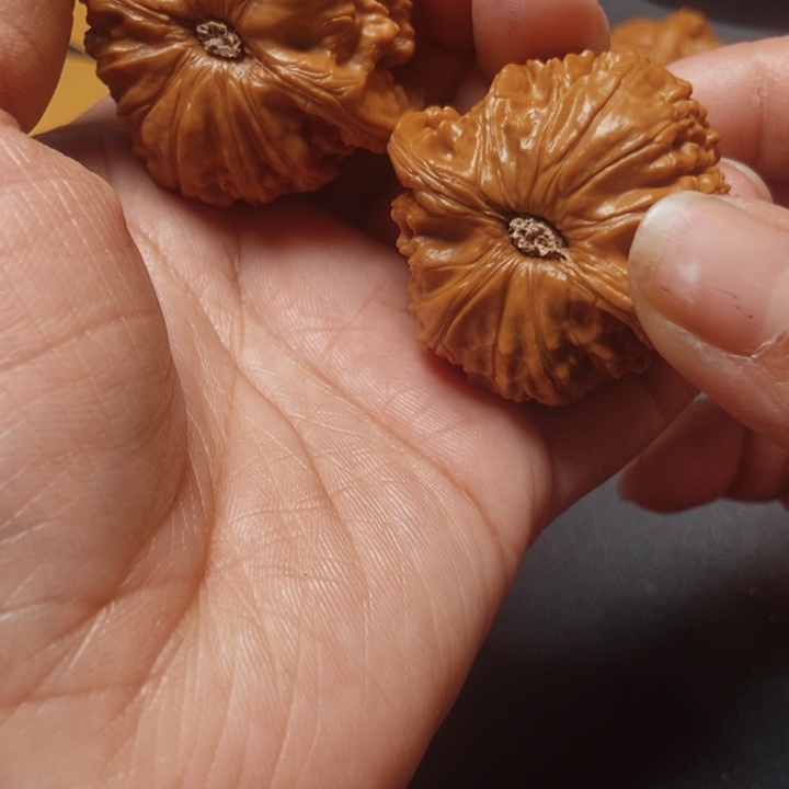 文玩核桃吊坠文玩42