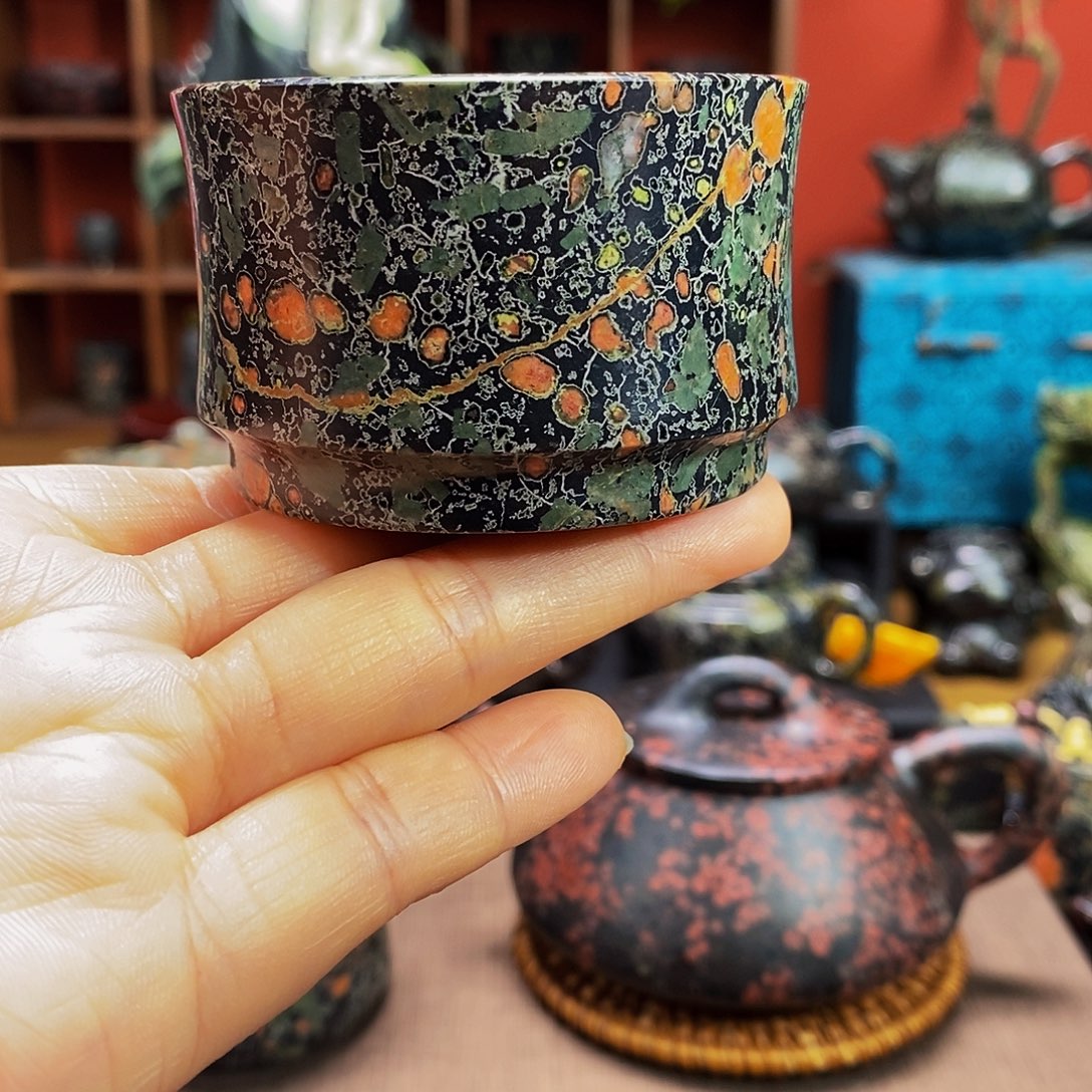 梅花玉精美梅花杯