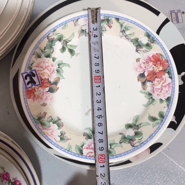 瓷片磁州窑骨瓷盘子有瑕疵