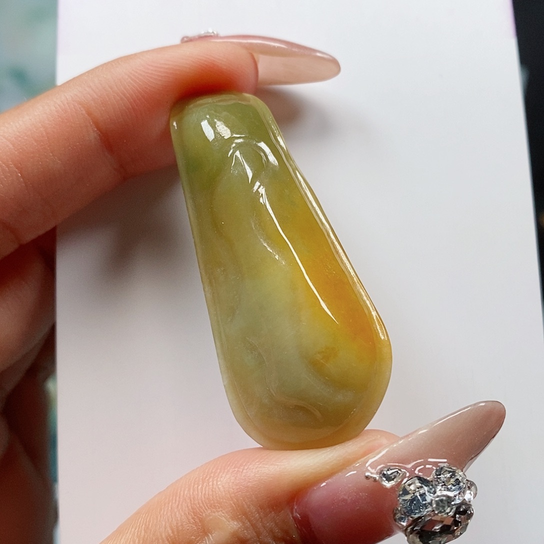 翡翠颈饰未镶嵌缅甸天然a货翡翠挂件