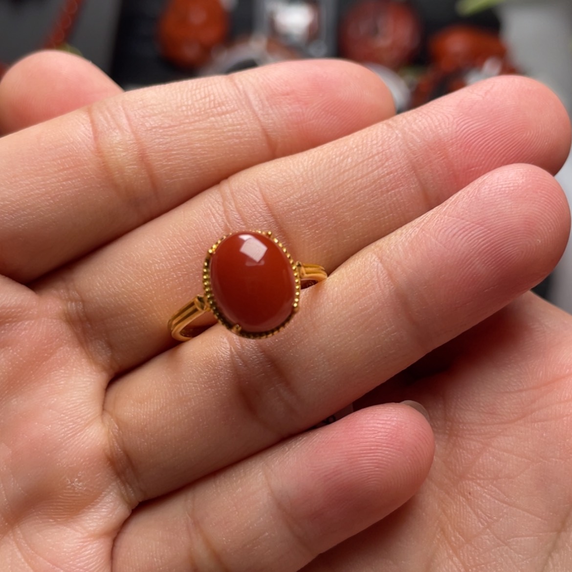 【闪购商品】银S925镶嵌蛋面戒指南红玛瑙