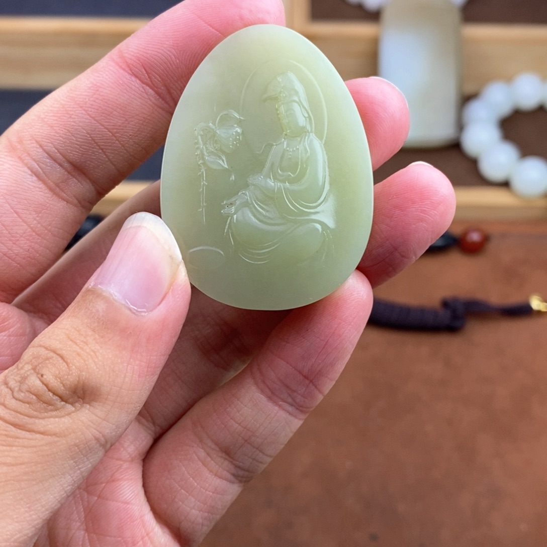 和田玉（糖玉）挂件未镶嵌