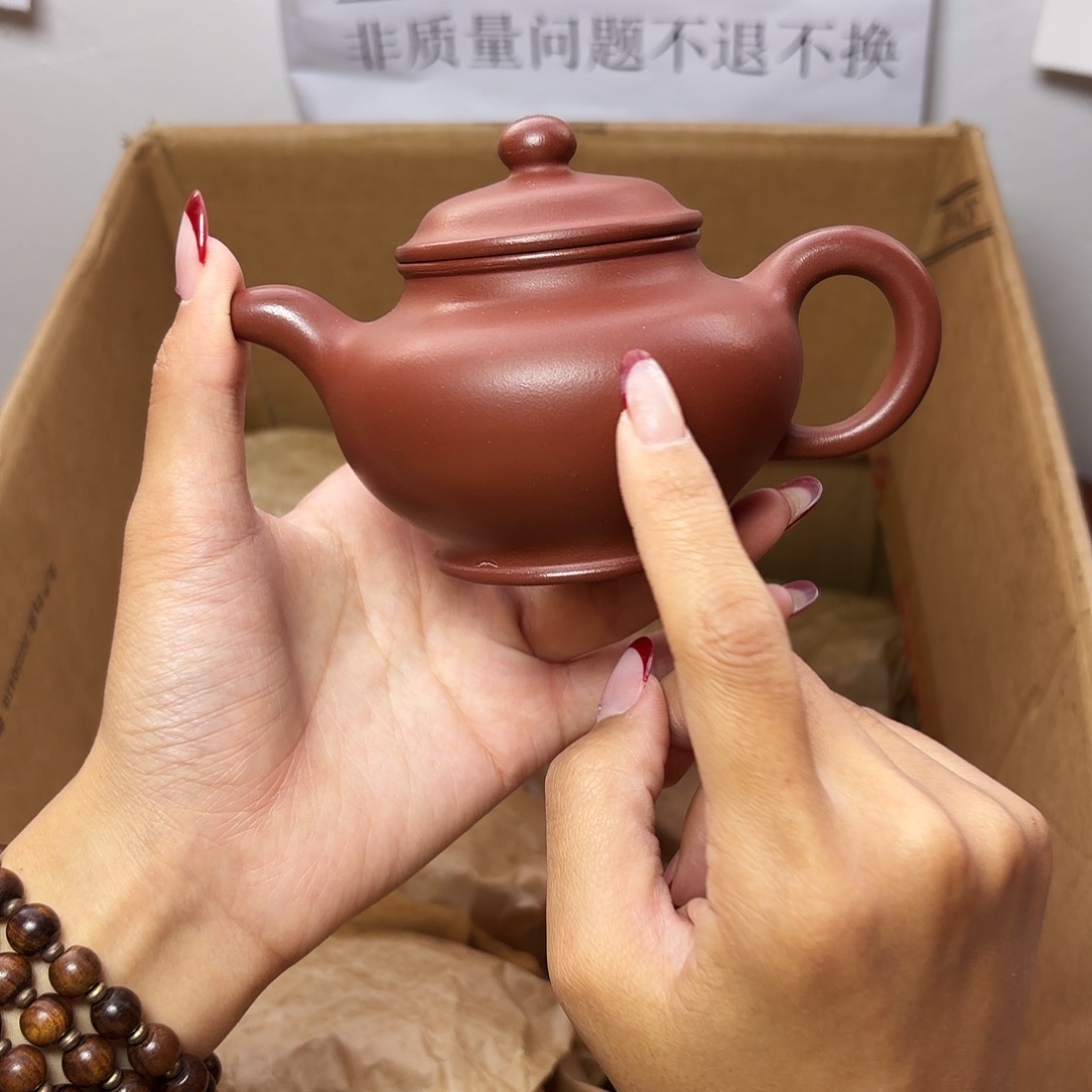 甄选宜兴本土紫砂壶