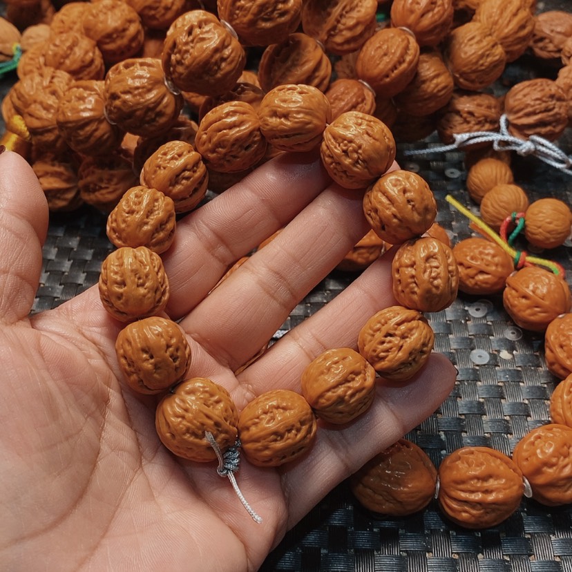 【闪购商品】文玩核桃吊坠八棱