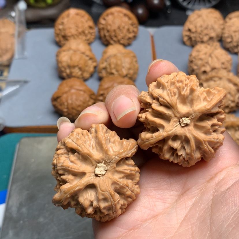 【闪购商品】核桃摆件意*42苹果园