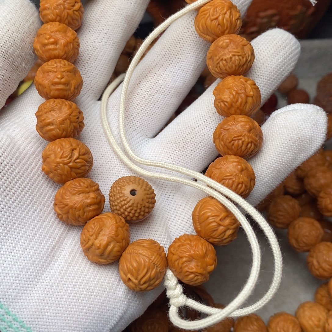 吊坠猴头核桃大圣15