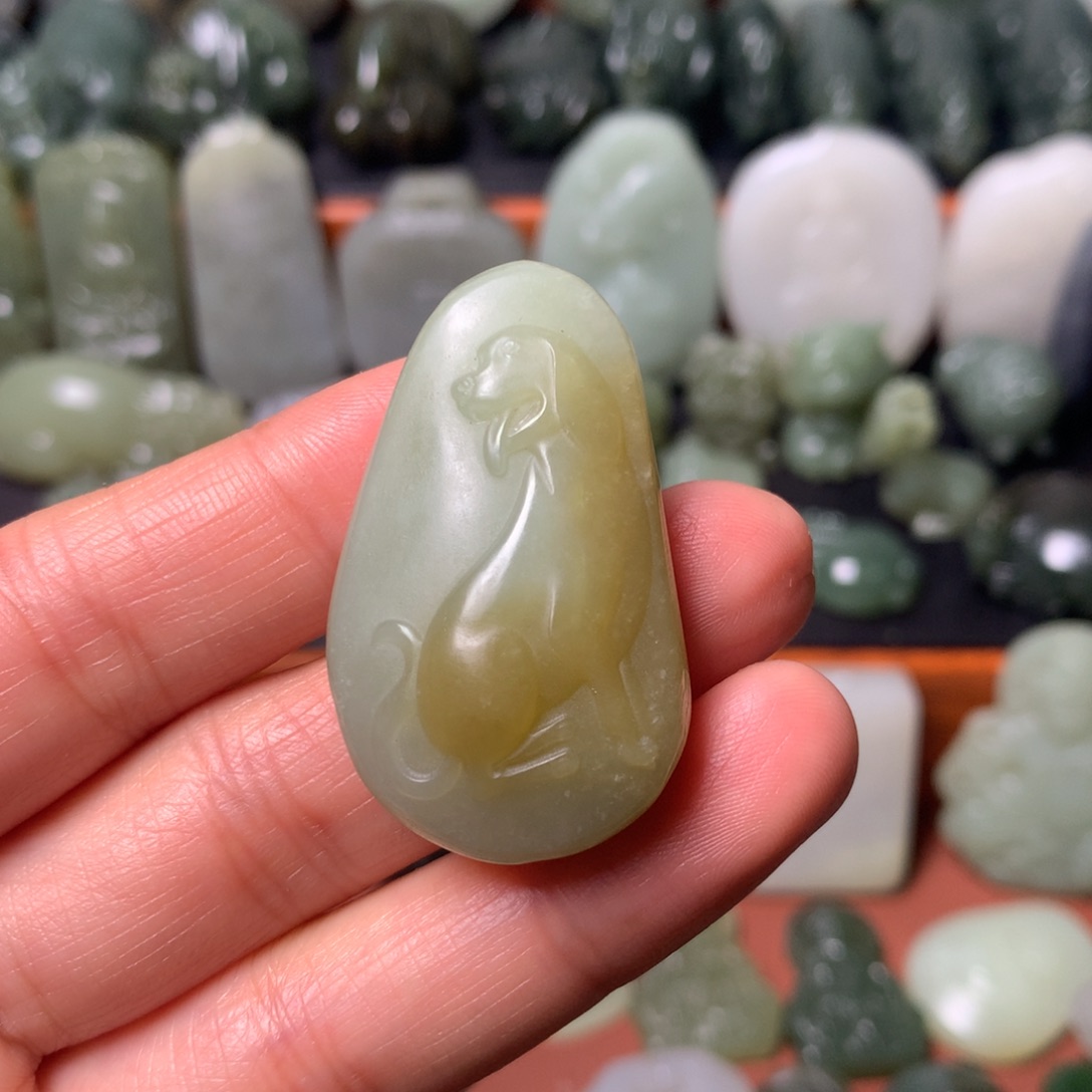 和田玉颈饰未镶嵌挂件69